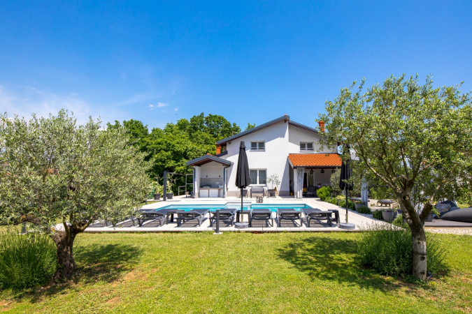 Eksterijer, Villa Su&scaron;anj - Luksuz i Elegancija, s bazenom, Kvarner Matulji
