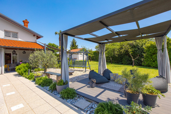 Villa Su&scaron;anj - Luksuz i Elegancija, s bazenom, Kvarner Matulji